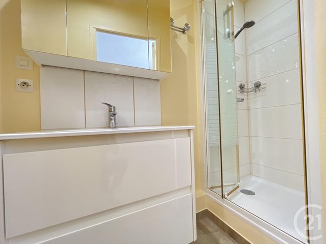 Appartement F2 à vendre - 2 pièces - 43.5 m2 - DOURDAN - 91 - ILE-DE-FRANCE - Century 21 Ld Immobilier