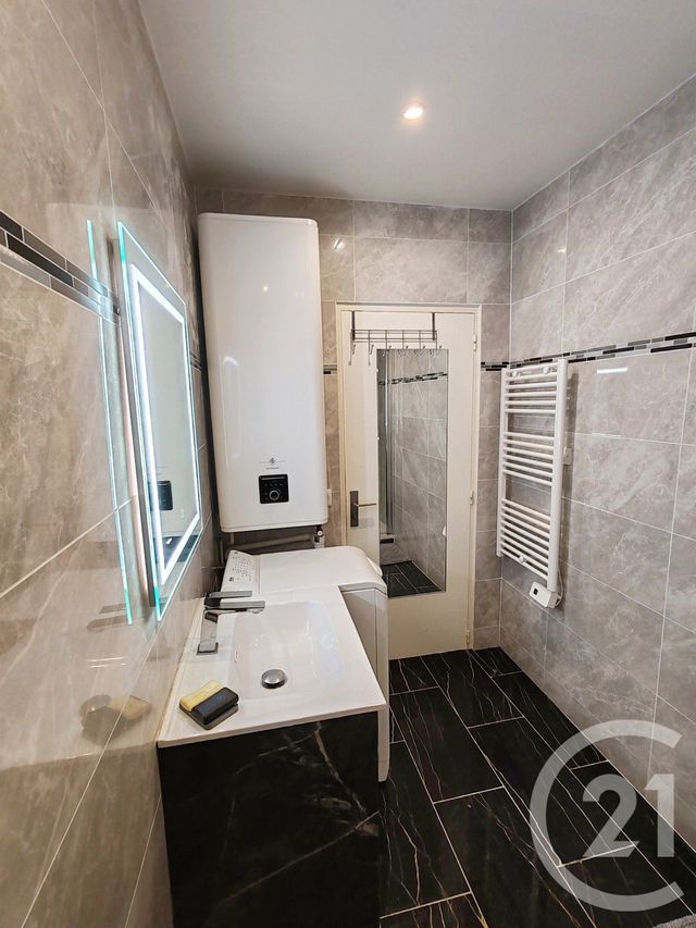 Appartement F2 à vendre - 2 pièces - 38.7 m2 - DOURDAN - 91 - ILE-DE-FRANCE - Century 21 Ld Immobilier