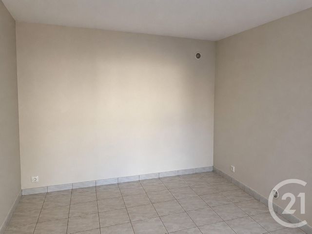 Appartement Duplex à vendre - 2 pièces - 46.5 m2 - ST CHERON - 91 - ILE-DE-FRANCE - Century 21 Ld Immobilier
